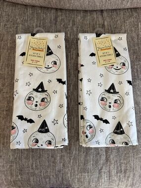 Johanna Parker Halloween Moon Face Kitchen Towels - Set of 2 Halloween Decor
